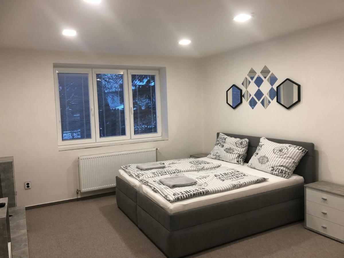 Apartmány Kozákova Česká Lípa Esterno foto
